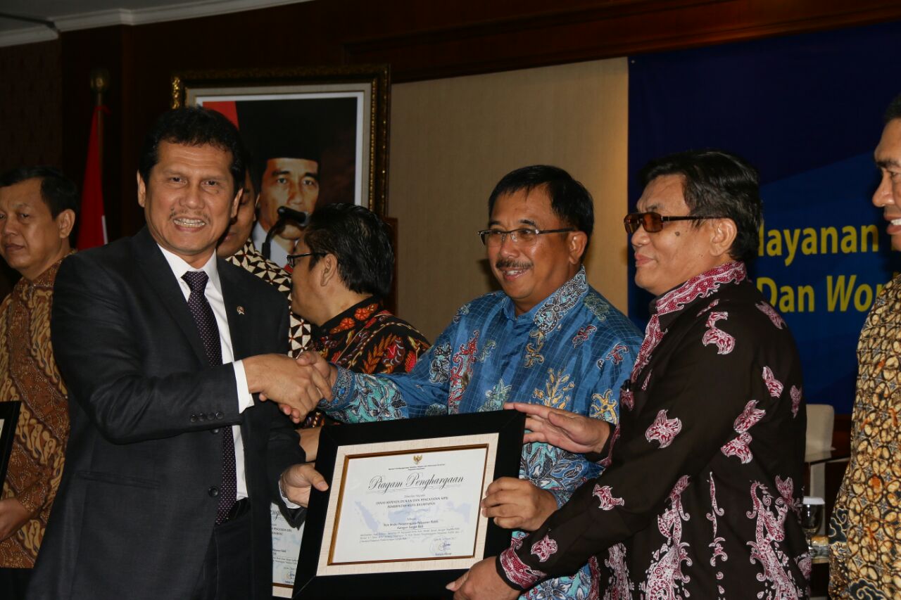 Disdukcapil Balikpapan Ranking 4 Role Model  Pelayanan Publik Terbaik di Indonesia